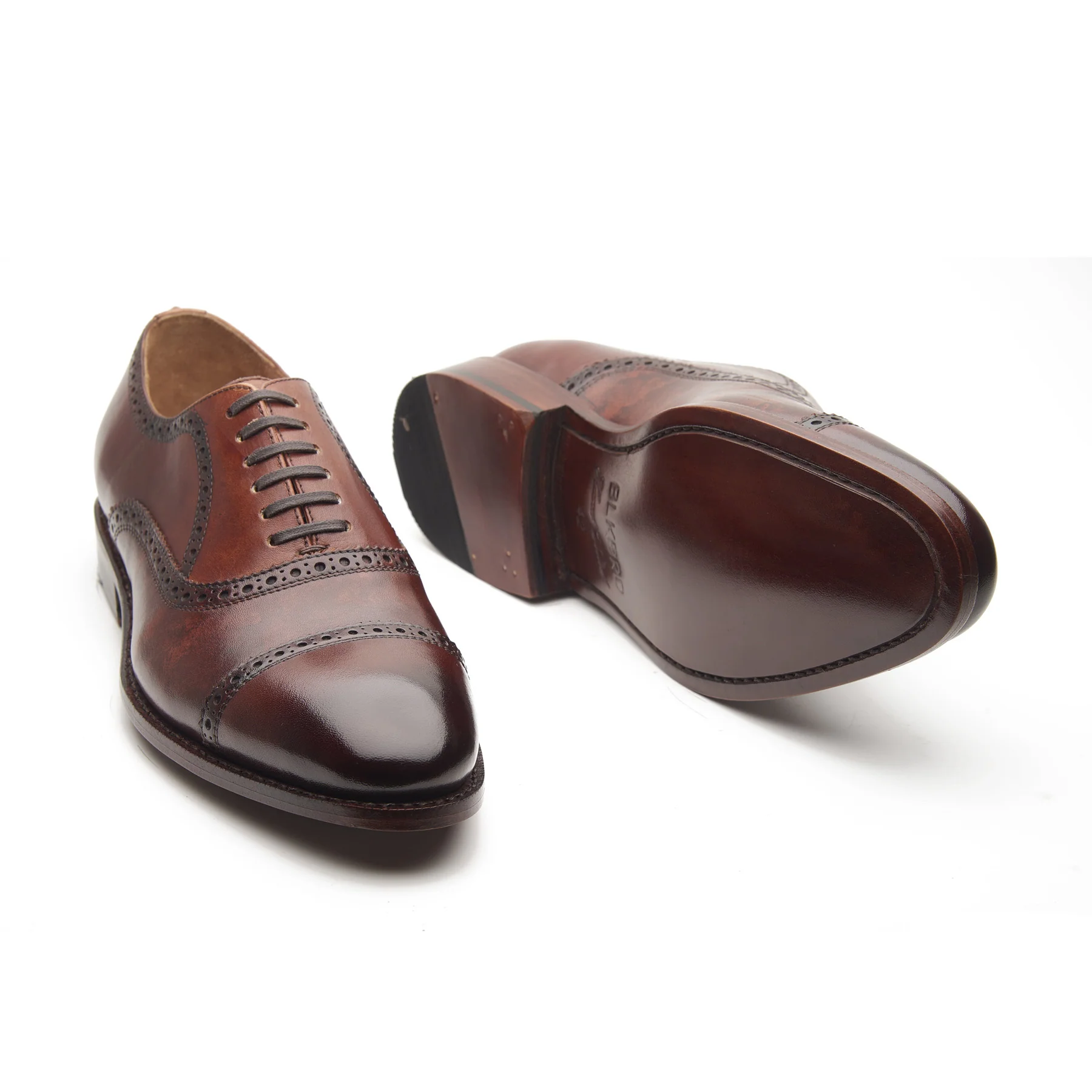 Nouveau, Quarter Brogue - Smoky Whiskey | Hand Welted | Patina Collection - Image 4