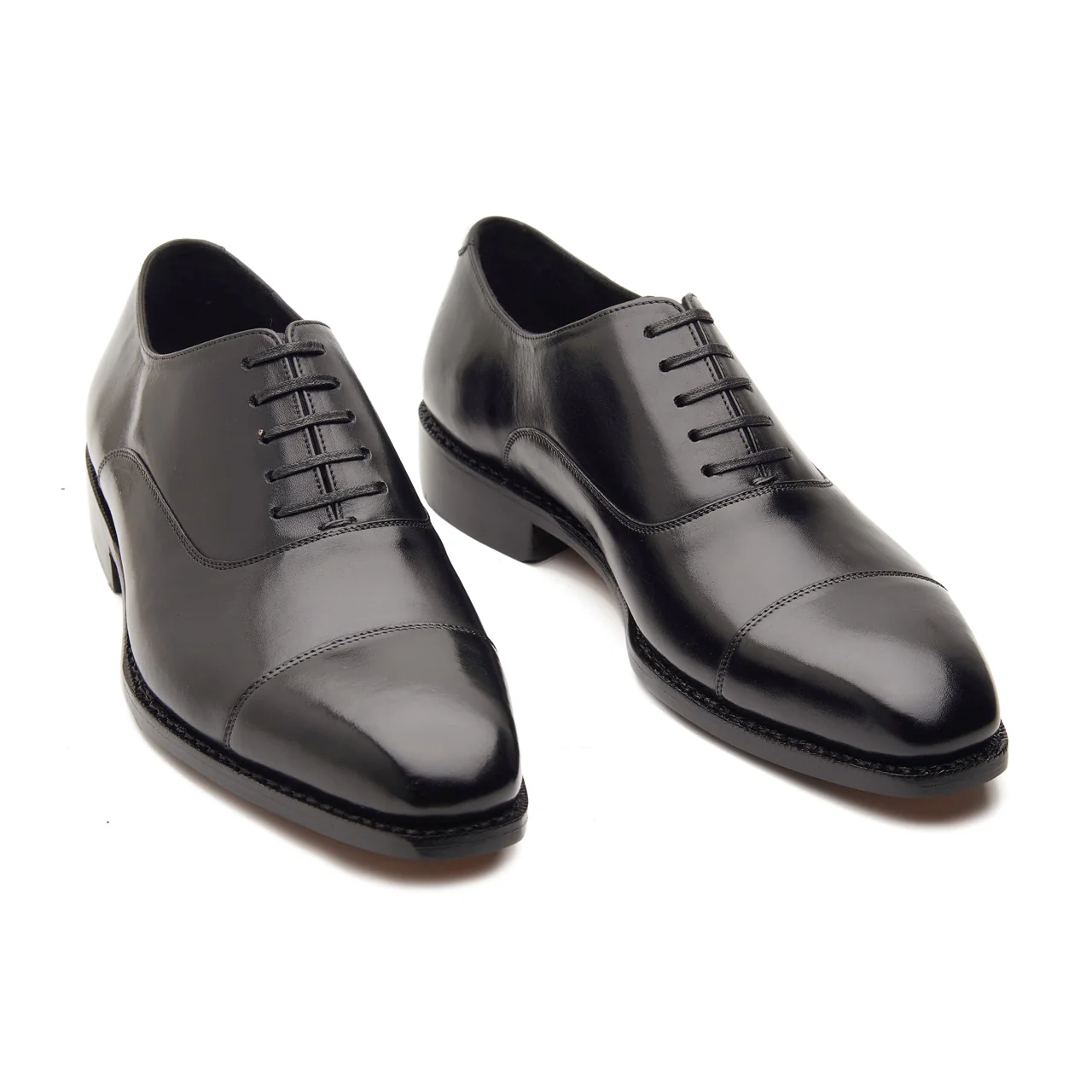 Oscar, Cap-toe Oxford - Black | Hand Welted | Classics Collection - Image 3