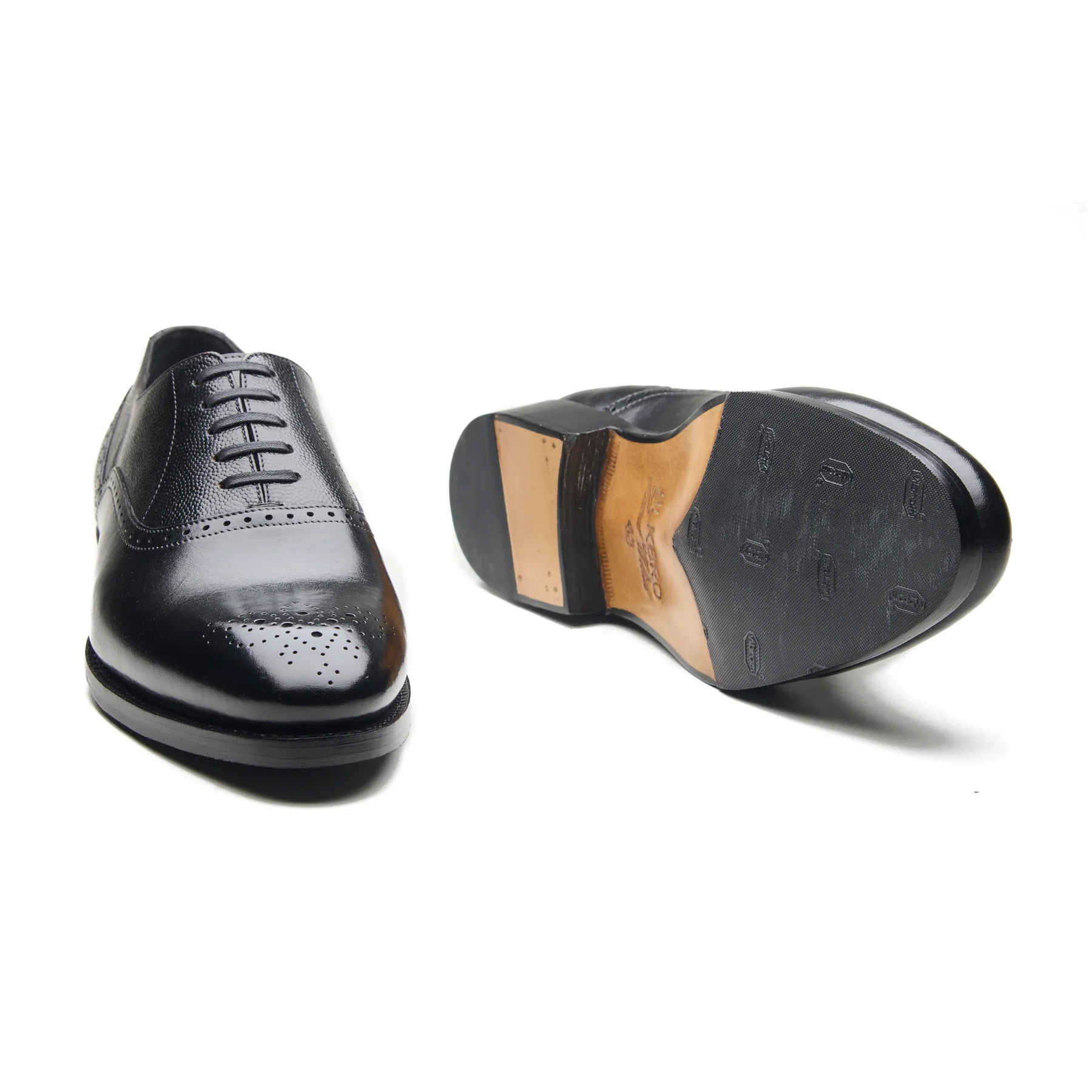 Wenzel, Medallion Oxford - Black | Hand Welted | Contemporary Classics - Image 5